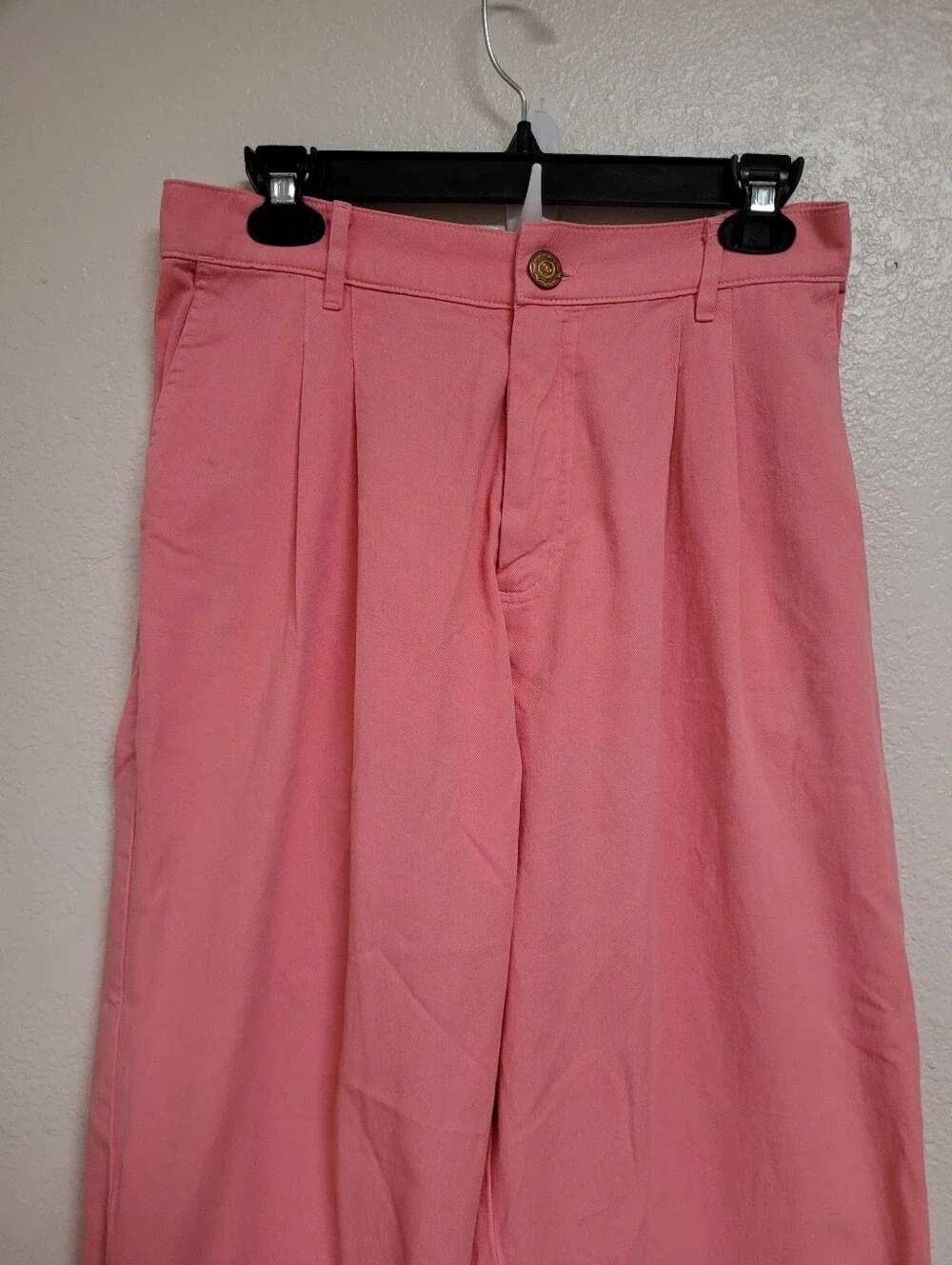 Big Bud Press Coral Pink Pleated Women’s Trouser